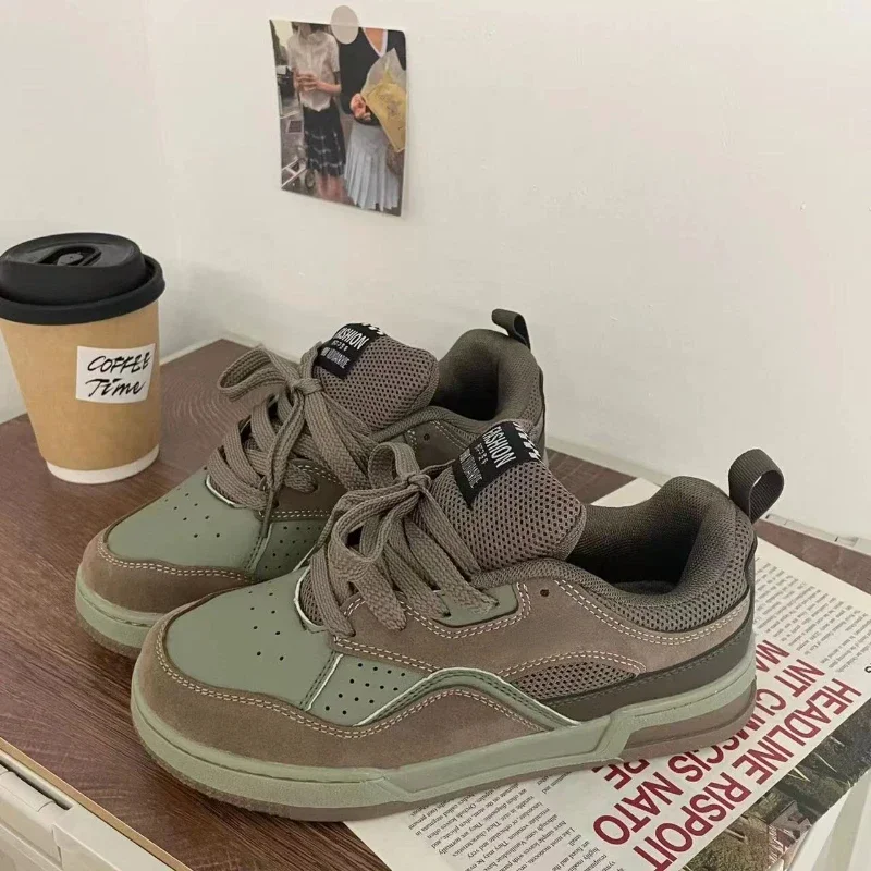 Vintage Fashion Trends - Męskie sneakersy w stylu vintage, amerykańskie,