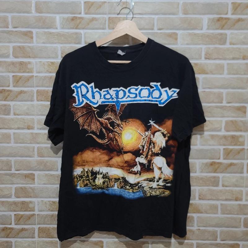 Czarna koszulka vintage z lat  – Band Tee Faded 90S recenzja i cena