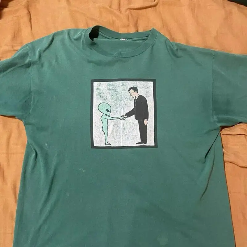 Koszulka z motywem zespołu Hel – Band Tee Faded 90S recenzja i cena